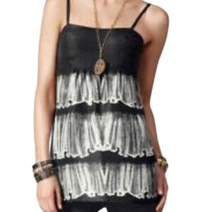 CABI Silk Dazzle Cami Blouse Style # 729 Faux Lace Tiers Size 6 Going Out Top